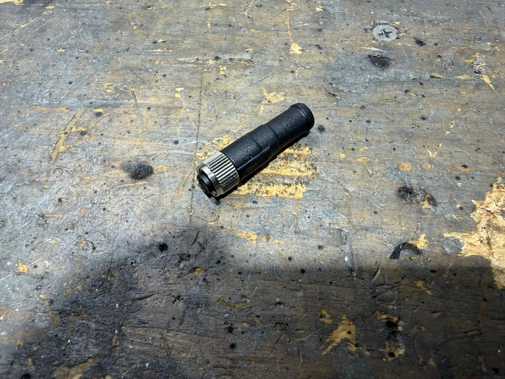 4-Pin M8 120Ohm Terminal, Female