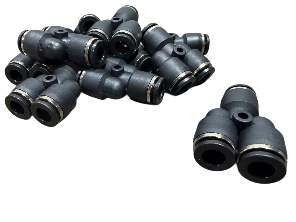 [Pneumatic Y Connector 3x M6] PYC-6-6-6